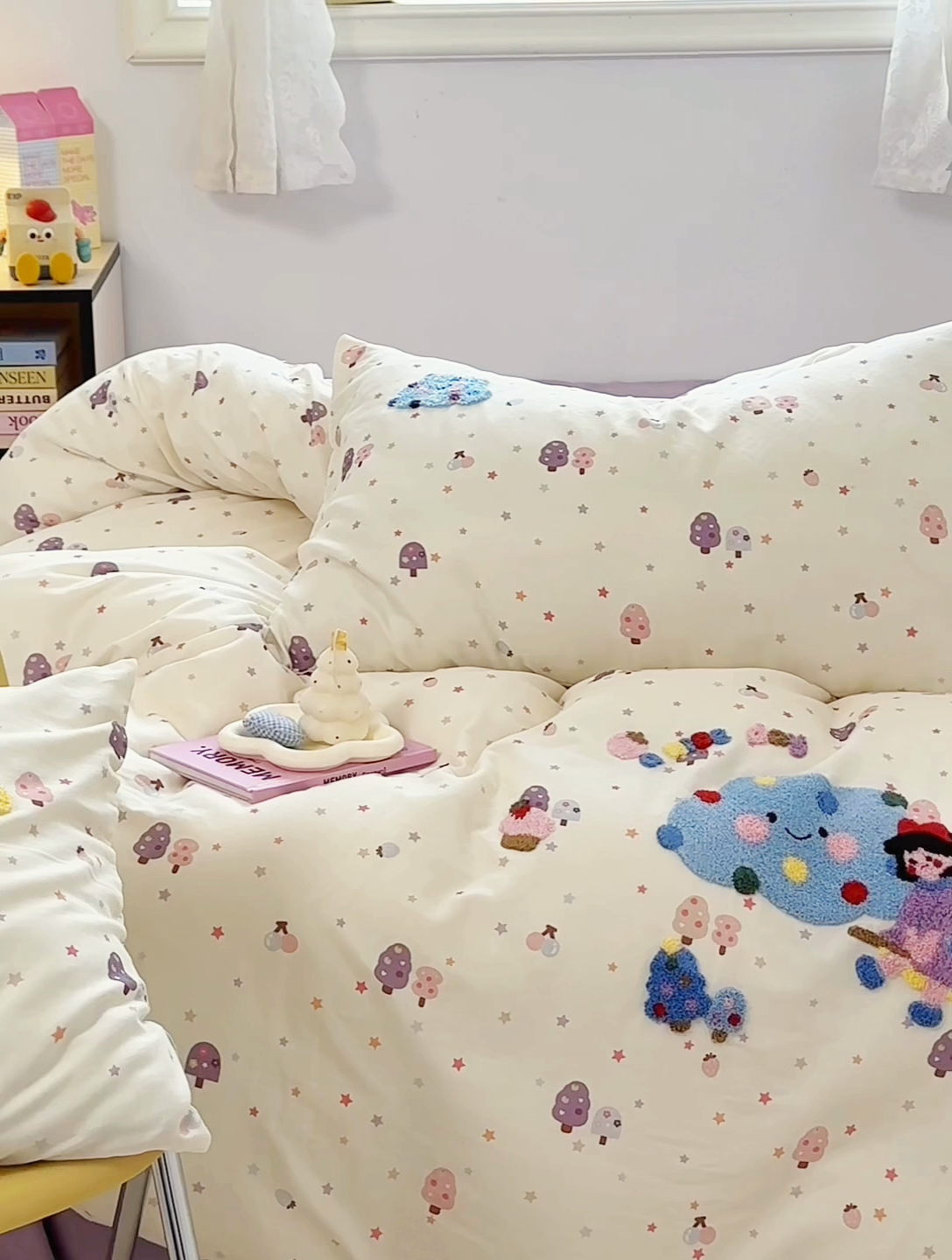 91家纺网 家纺一手货源 找家纺 澳萝拉2025春夏新款全棉纯棉双层纱毛巾绣四件套 魔法森林