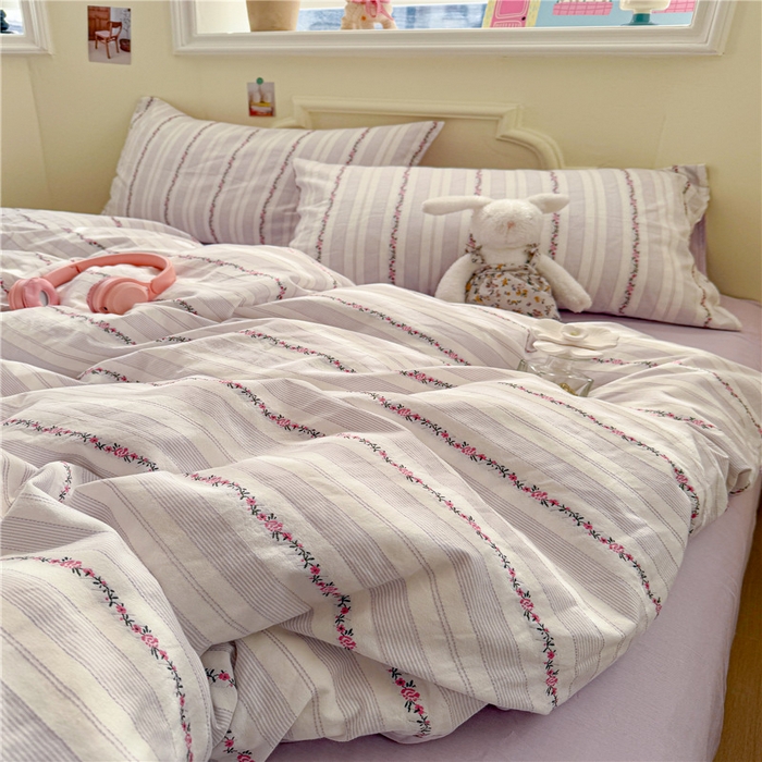 91家纺网 家纺一手货源 找家纺 琪格格纺织 2025新款美式田园色织提花系列四件套 新小花园-紫