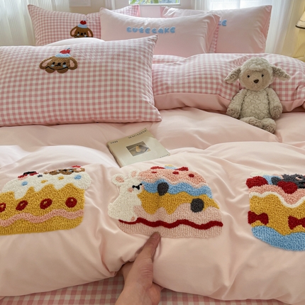 91家纺网 家纺一手货源 找家纺 （总）宇航家纺  2025新款云朵棉卡通毛巾绣四件套