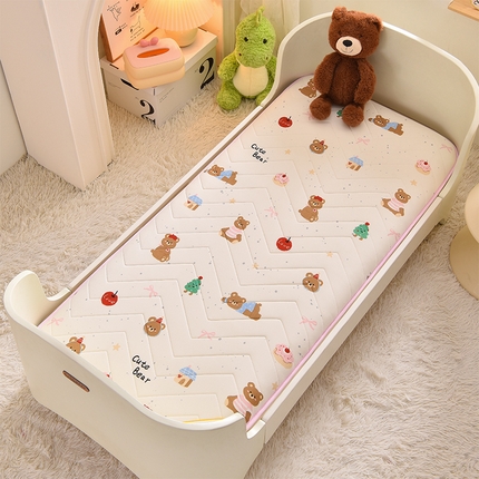 91家纺网 家纺一手货源 找家纺 嗨生活2025新款加厚A类针织面料乳胶床垫幼儿园儿童床垫 甜品小熊