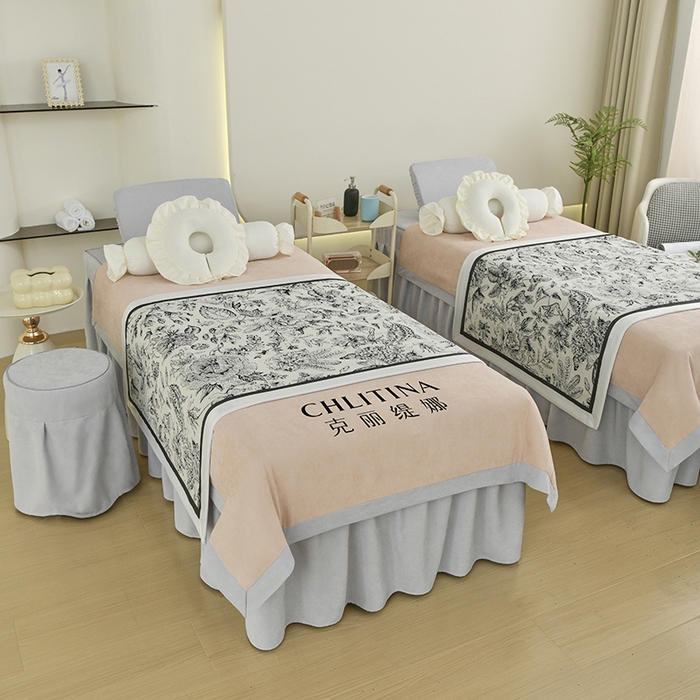 91家纺网 家纺一手货源 找家纺 不打烊家纺 2025新款贡棉美 容床罩印花款-花千城（支持logo定制）  花千城卡其色拼灰色