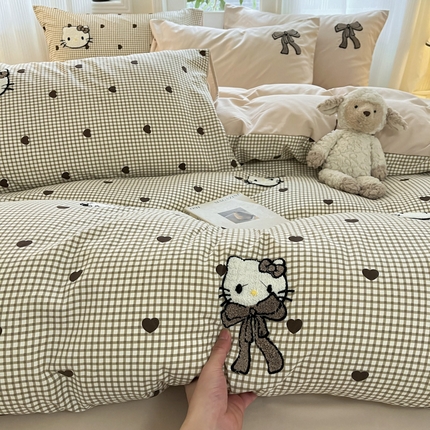 91家纺网 家纺一手货源 找家纺 （总）宇航家纺  2025新款云朵棉卡通毛巾绣四件套