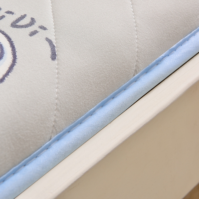 91家纺网 家纺一手货源 找家纺 嗨生活2025新款加厚A类针织面料乳胶床垫幼儿园儿童床垫 宇航火箭