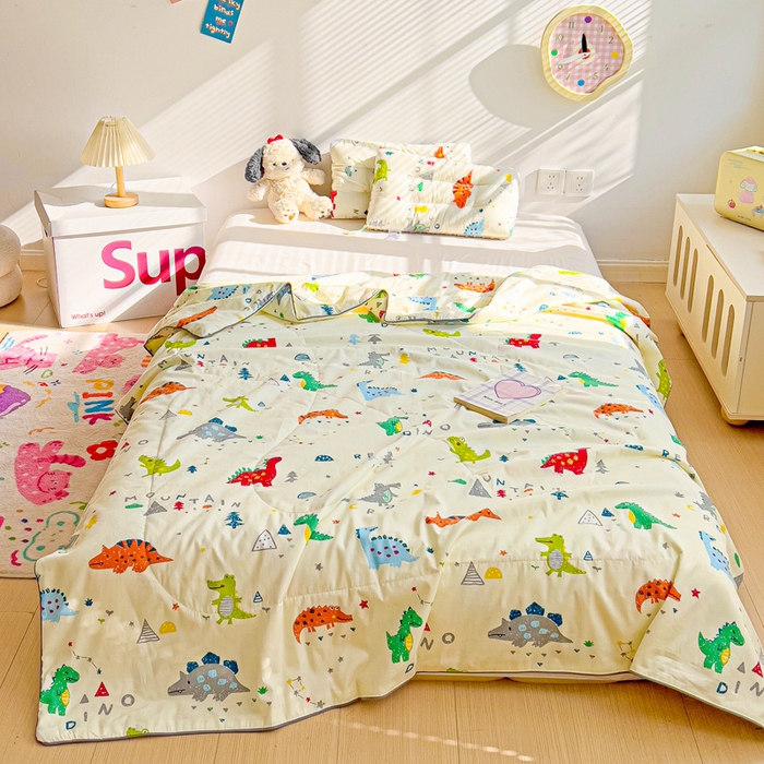 91家纺网 家纺一手货源 找家纺 十九色 2025新款全棉13372ins儿童夏被 小恐龙