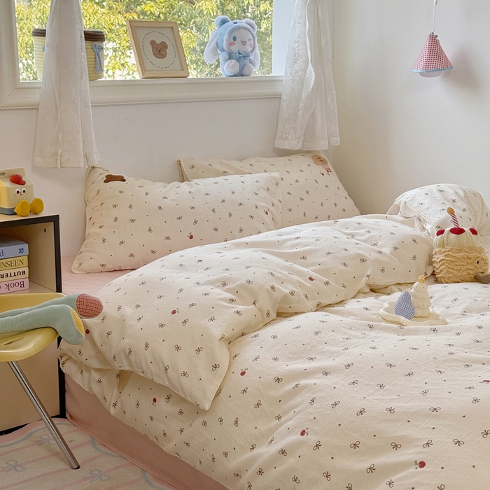 91家纺网 家纺一手货源 找家纺 澳萝拉2025春夏新款全棉纯棉双层纱毛巾绣四件套 樱桃兔