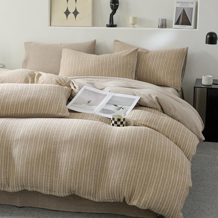 91家纺网 家纺一手货源 找家纺 AB家纺 2025新款三层款皱皱纱条纹四件套 小半-松果褐