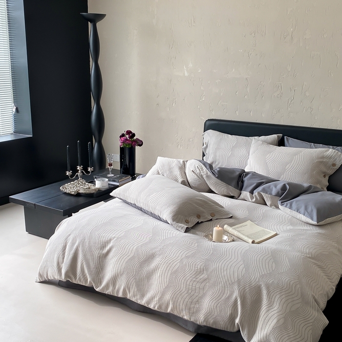 91家纺网 家纺一手货源 找家纺 旷野 2025新款全棉色织提花四件套 听潮-灰