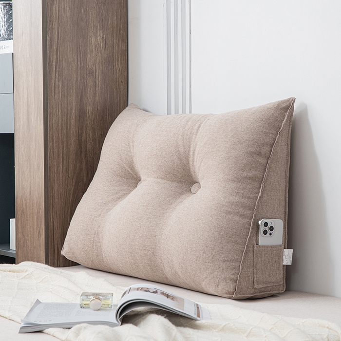 91家纺网 家纺一手货源 找家纺 美达人2025新款麻布珍珠棉三角靠背 亚麻单人杏子卡其