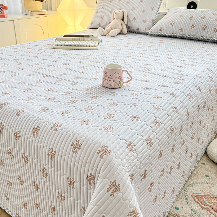 91家纺网 家纺一手货源 找家纺 雅萱家纺  2025新款双面全棉印花床盖三件套 格纹蝴蝶结