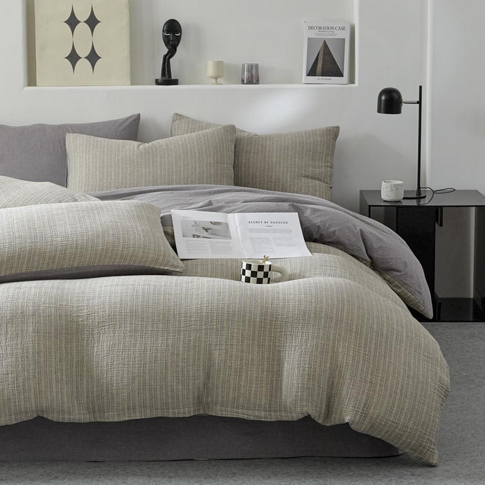 91家纺网 家纺一手货源 找家纺 AB家纺 2025新款三层款皱皱纱条纹四件套 小半-亚麻棕