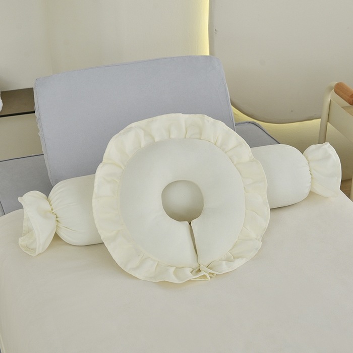 91家纺网 家纺一手货源 找家纺 不打烊家纺 2025新款贡缎绣花熊猫系列美容床罩 米白色拼灰色