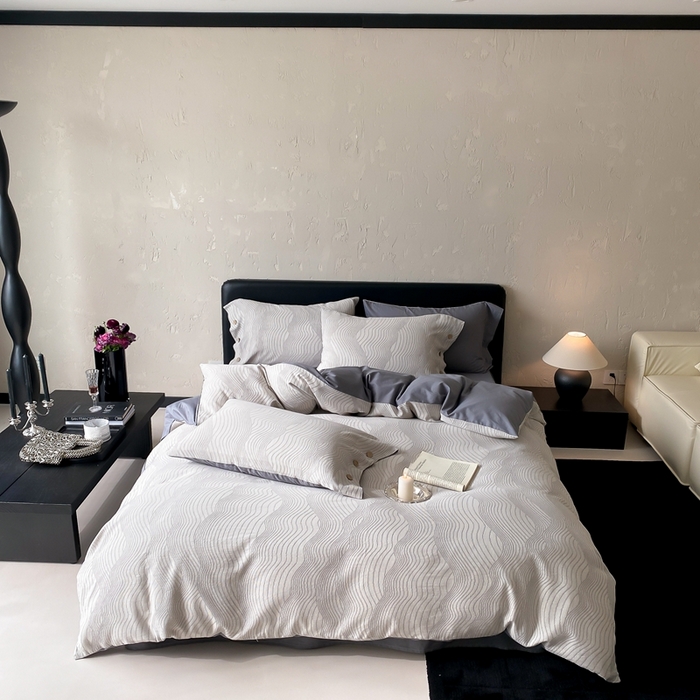 91家纺网 家纺一手货源 找家纺 旷野 2025新款全棉色织提花四件套 听潮-灰