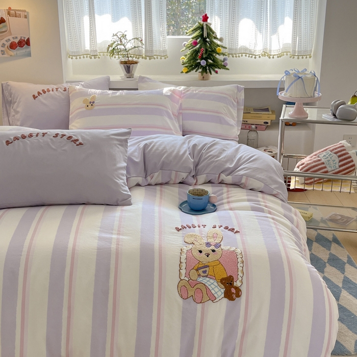 91家纺网 家纺一手货源 找家纺 桃心家居 2025新款A类亲肤舒适软糯云柔水洗棉印加绣卡通毛巾绣水洗棉系列 云柔水洗棉-印加绣紫条兔