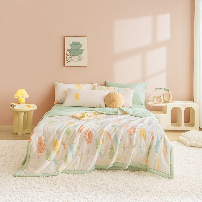 91家纺网 家纺一手货源 找家纺 暖阳 【同款地板价】2025年新款全棉印花棉花夏被四件套被子被芯 飘香麦穗