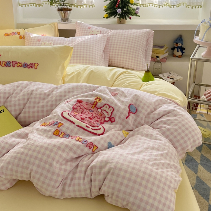 91家纺网 家纺一手货源 找家纺 桃心家居 2025新款A类亲肤舒适软糯云柔水洗棉印加绣卡通毛巾绣水洗棉系列 云柔水洗棉-印加绣蛋糕兔