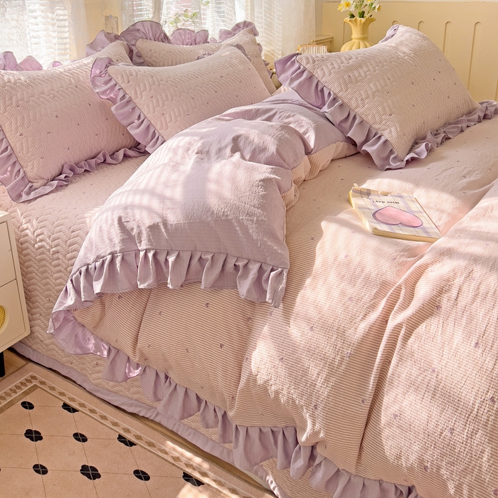 91家纺网 家纺一手货源 找家纺 纽缦家纺2025新款云感提花双层纱床盖韩版四件套 倾心紫
