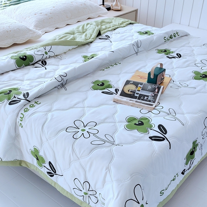 91家纺网 家纺一手货源 找家纺 伊凡 2026新款亲肤磨毛夏凉被印花夏被空调被礼品夏被跑量跨境外贸夏凉被 初夏花开