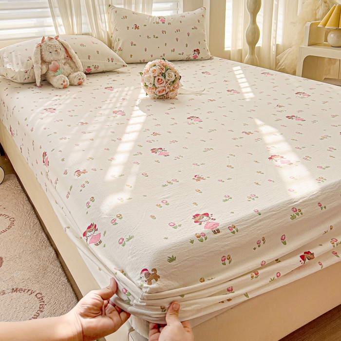 91家纺网 家纺一手货源 找家纺 纽缦家纺 2025新款云感提花双层纱床笠 蜜糖之恋