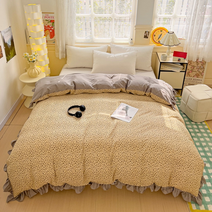 91家纺网 家纺一手货源 找家纺 纽缦家纺 2025新款云感提花双层纱韩版被套 小豹纹