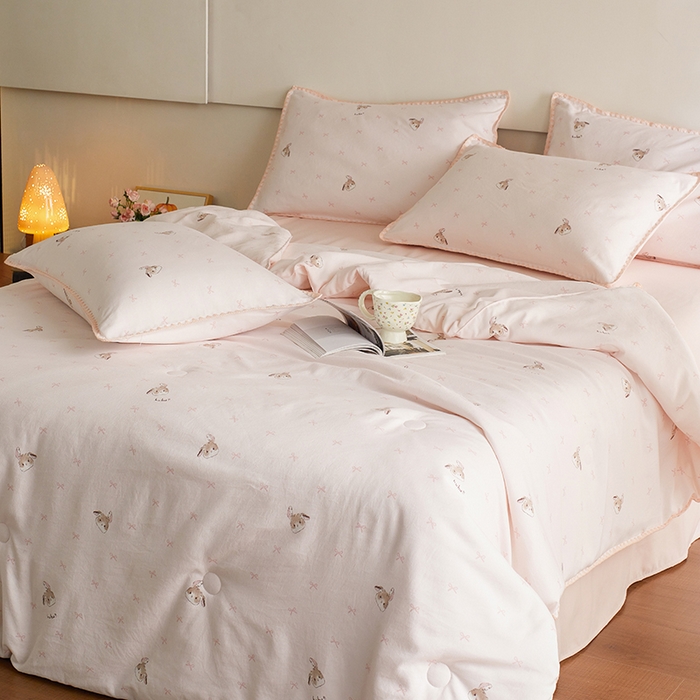 91家纺网 家纺一手货源 找家纺 暖阳 2025年新款大豆双层纱夏被四件套 萌萌兔