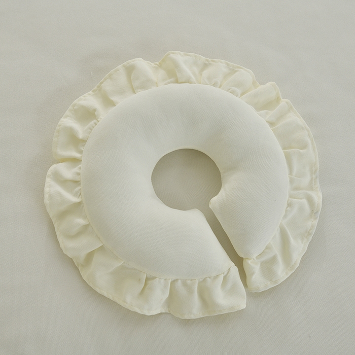 91家纺网 家纺一手货源 找家纺 不打烊家纺 2025新款贡缎绣花熊猫系列美容床罩 米白色