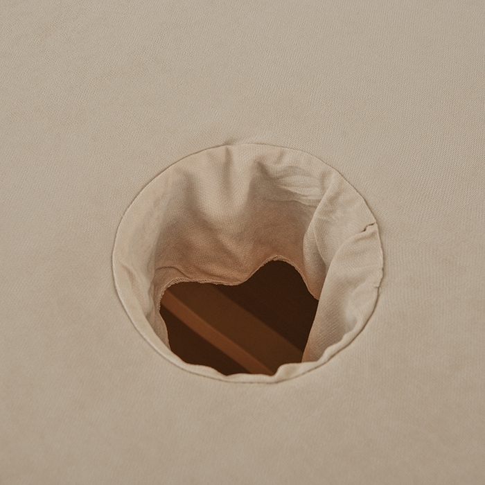 91家纺网 家纺一手货源 找家纺 不打烊家纺 2025新款贡缎绣花熊猫系列美容床罩 米白色拼卡其色