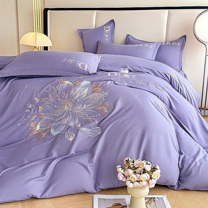 91家纺网 家纺一手货源 找家纺 大麦乐田 2025新款磨毛刺绣四件套 蒂素-梦幻紫