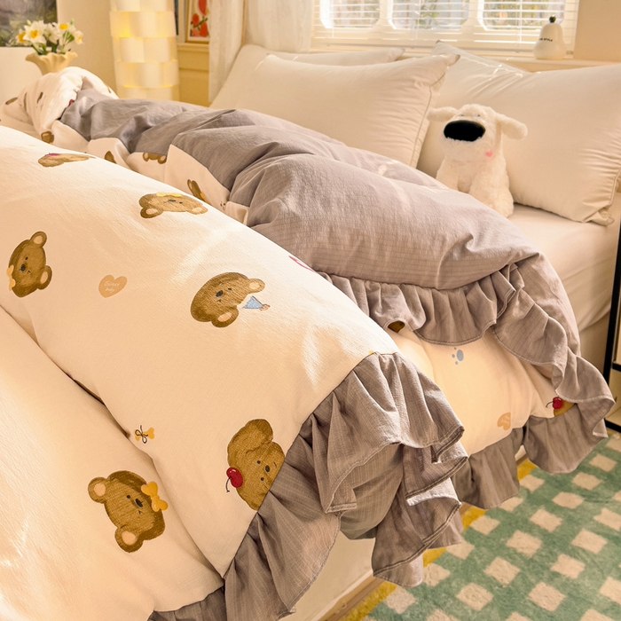 91家纺网 家纺一手货源 找家纺 纽缦家纺 2025新款云感提花双层纱韩版被套 奇妙小熊米