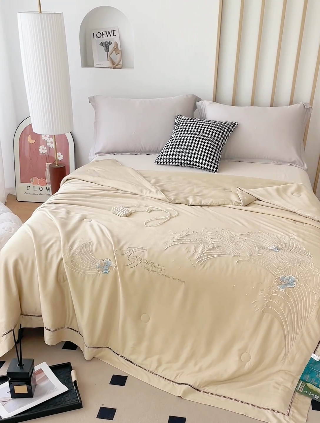 91家纺网 家纺一手货源 找家纺 优姿家纺 2025新款60S天丝绣花镂空夏被 黄色1