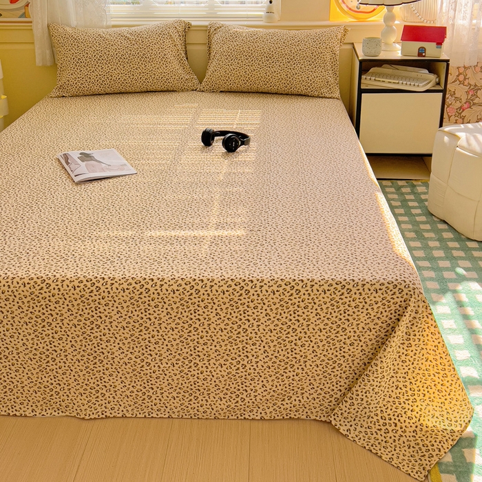 91家纺网 家纺一手货源 找家纺 纽缦家纺 2025新款云感提花双层纱床单 小豹纹