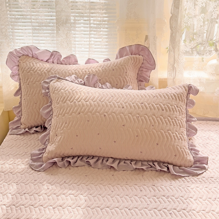 91家纺网 家纺一手货源 找家纺 2025云感提花双层纱加厚夹棉绗缝床盖 倾心紫