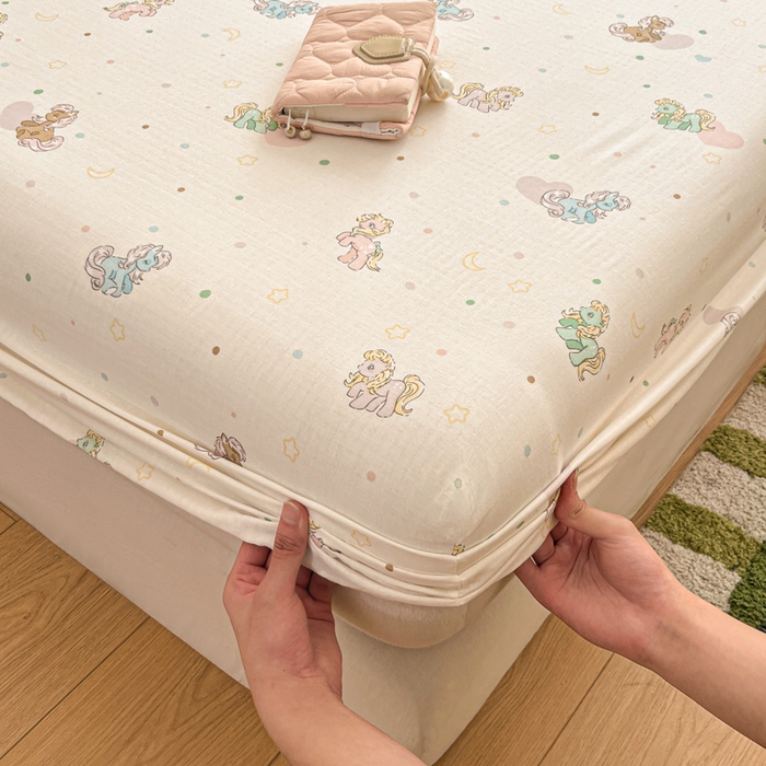 91家纺网 家纺一手货源 找家纺 博雅 2025新款全棉A类双层纱床笠 小马宝莉