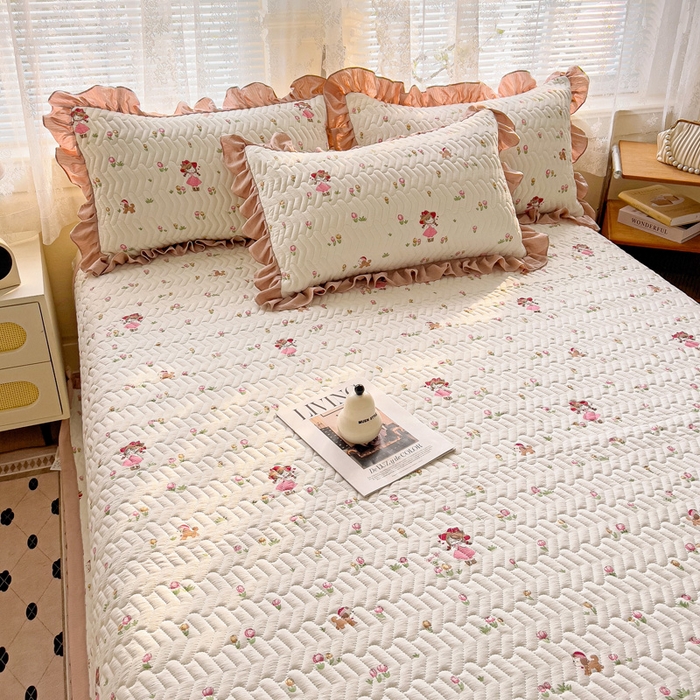 91家纺网 家纺一手货源 找家纺 （总）2025云感提花双层纱加厚夹棉绗缝床盖