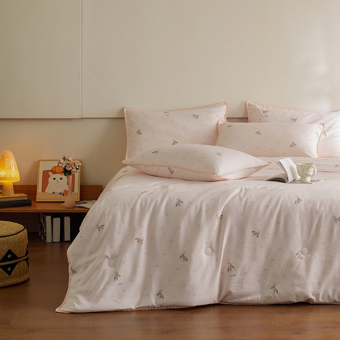 91家纺网 家纺一手货源 找家纺 暖阳 2025年新款大豆双层纱夏被四件套 萌萌兔