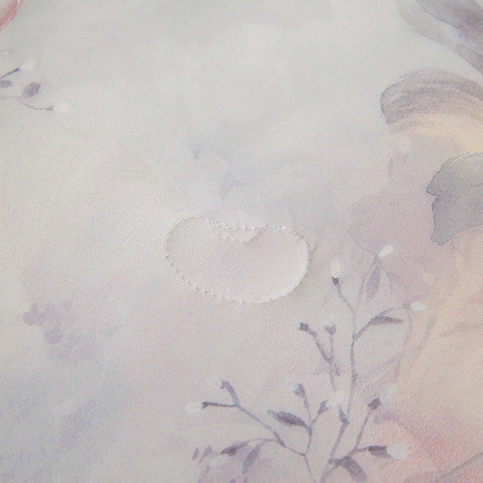 91家纺网 家纺一手货源 找家纺 睡棉坊2025新款数码印花高克重凉感丝夏凉被呱呱被10%大豆纤维填充带质检报告 国色东方