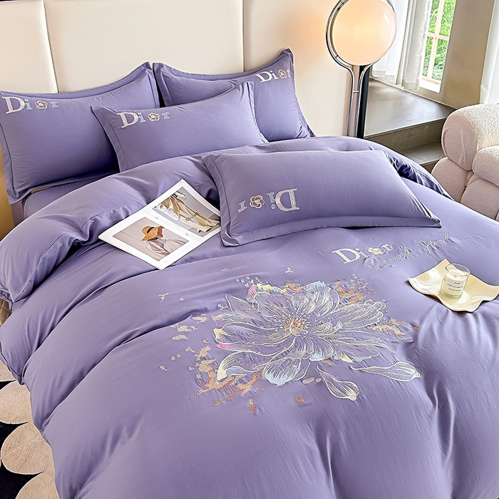 91家纺网 家纺一手货源 找家纺 大麦乐田 2025新款磨毛刺绣四件套 蒂素-梦幻紫