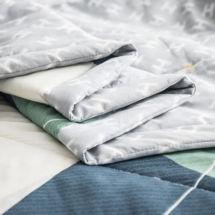 91家纺网 家纺一手货源 找家纺 暖阳 【同款地板价】2025年新款全棉印花棉花夏被四件套被子被芯 时光隧道兰