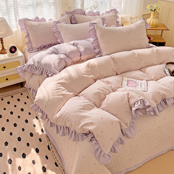 91家纺网 家纺一手货源 找家纺 纽缦家纺2025新款云感提花双层纱床盖韩版四件套 倾心紫