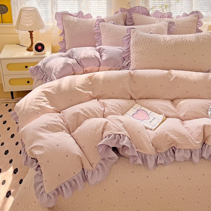 91家纺网 家纺一手货源 找家纺 纽缦家纺2025新款云感提花双层纱床盖韩版四件套 倾心紫