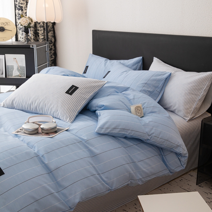 91家纺网 家纺一手货源 找家纺 简宜家居（朝初家纺） 2025新款简约纯棉四件套 轻羽蓝