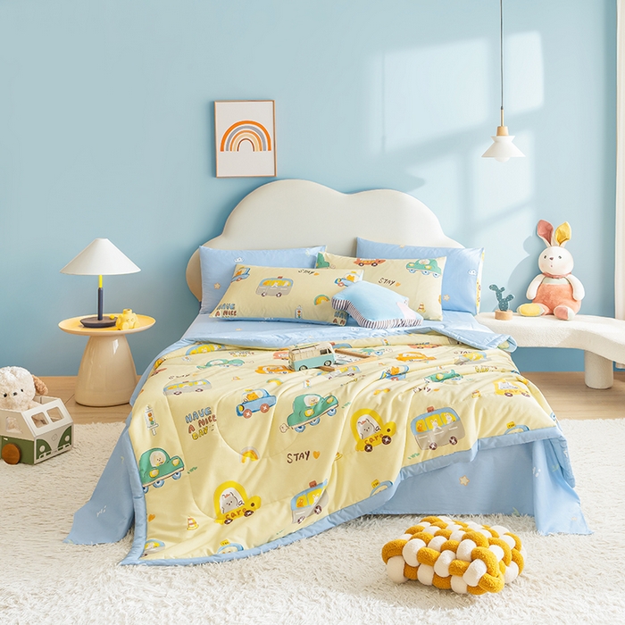 91家纺网 家纺一手货源 找家纺 暖阳 【同款地板价】2025年新款全棉印花棉花夏被四件套被子被芯 汽车乐园