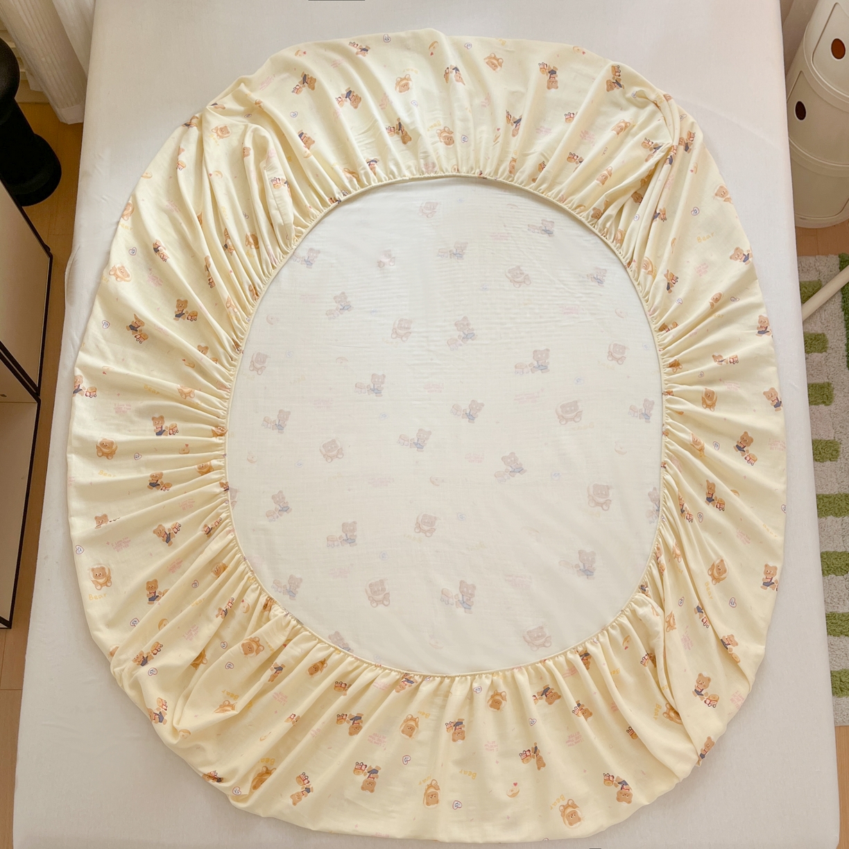 91家纺网 家纺一手货源 找家纺 博雅 2025新款全棉A类双层纱床笠 黄油小熊