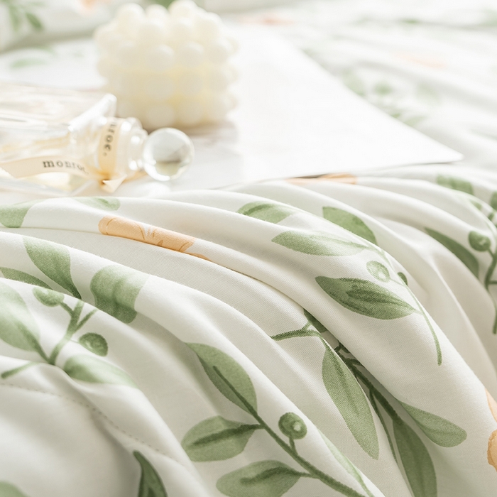 91家纺网 家纺一手货源 找家纺 暖阳 【同款地板价】2025年新款全棉印花棉花夏被四件套被子被芯 青柠