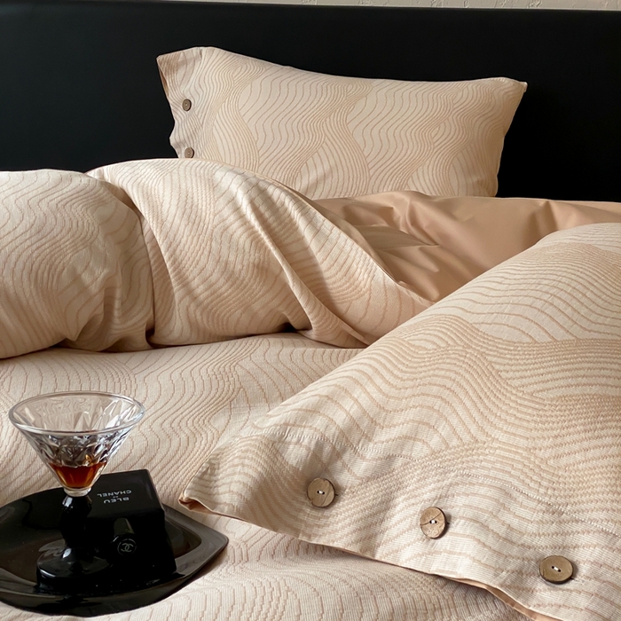 91家纺网 家纺一手货源 找家纺 旷野 2025新款全棉色织提花四件套 听潮-奶咖