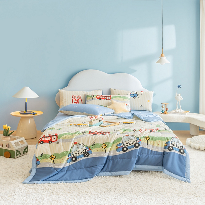 91家纺网 家纺一手货源 找家纺 暖阳 【同款地板价】2025年新款全棉印花棉花夏被四件套被子被芯 汽车世界