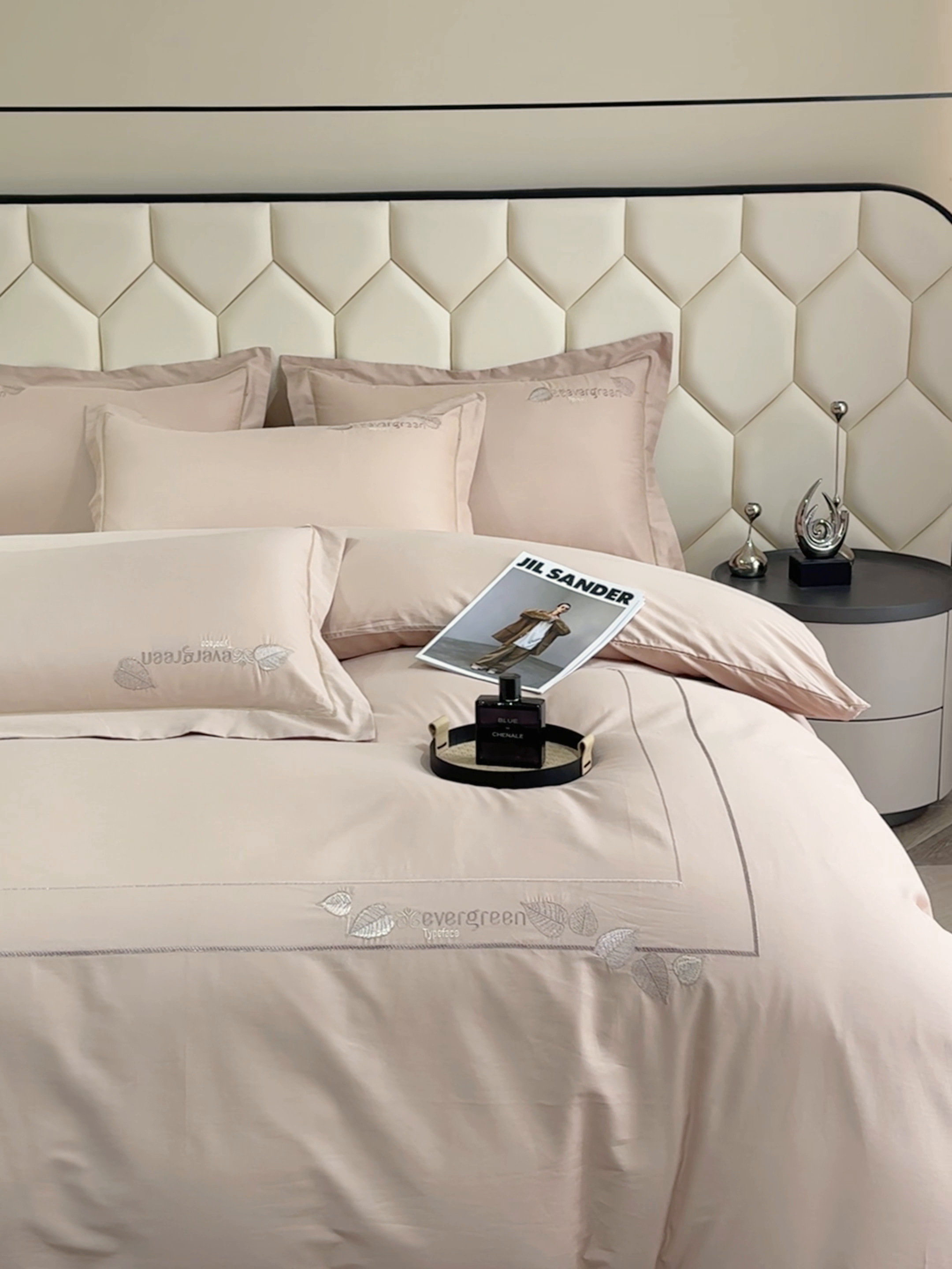 91家纺网 家纺一手货源 找家纺 U品汇  2025新款纯棉全棉长绒棉刺绣绣花高端礼盒四件套-叶夕 花晨叶夕-玲珑玉