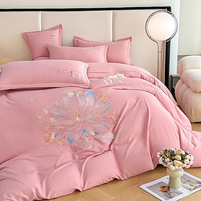 91家纺网 家纺一手货源 找家纺 大麦乐田 2025新款磨毛刺绣四件套 蒂素-豆沙粉