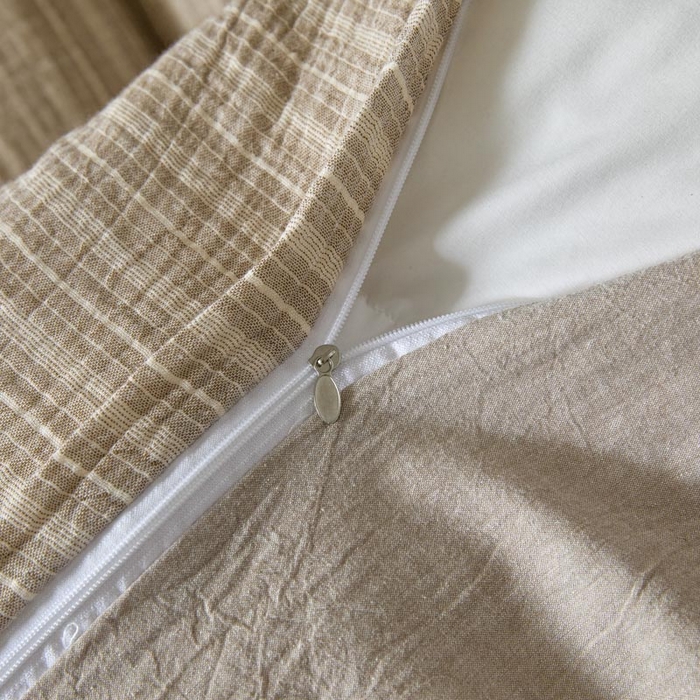 91家纺网 家纺一手货源 找家纺 AB家纺 2025新款三层款皱皱纱条纹四件套 小半-松果褐