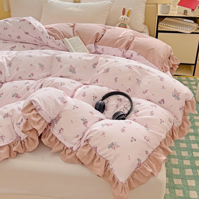 91家纺网 家纺一手货源 找家纺 纽缦家纺 2025新款云感提花双层纱韩版被套 葡萄七分甜