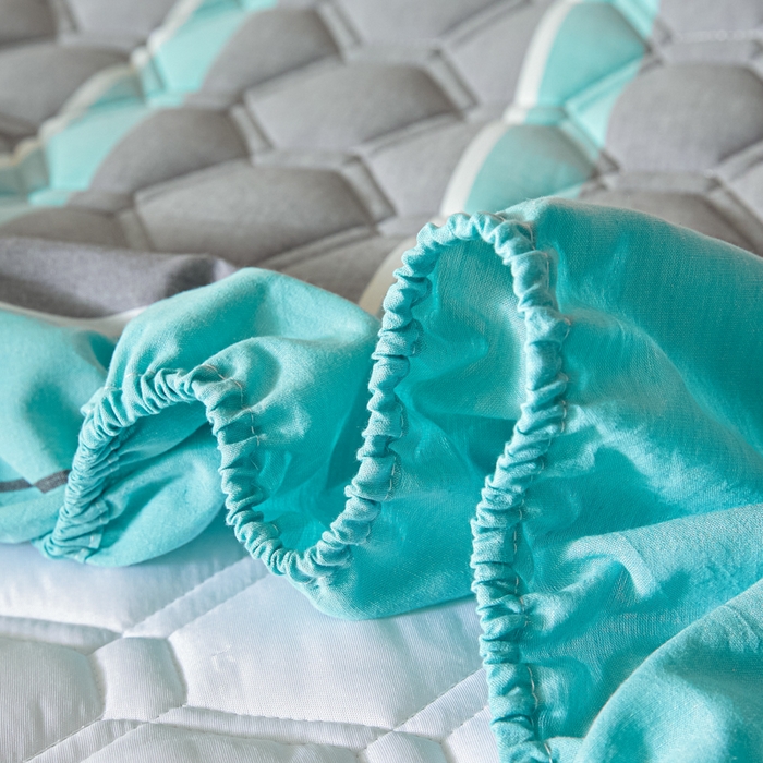 91家纺网 家纺一手货源 找家纺 雪云美2025新款A类全棉色织水洗棉夹棉床笠大豆床罩床垫保护套可定制 江南 灰